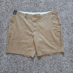 Roundtree & Yorke Mens Khaki Chino Shorts 52 Classic Fit Flat Front Stretch NWT